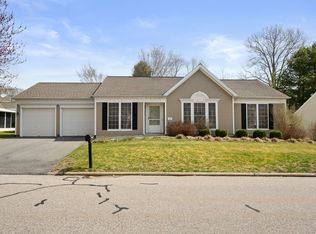 2 Beechwood Dr, Waterford, CT 06385