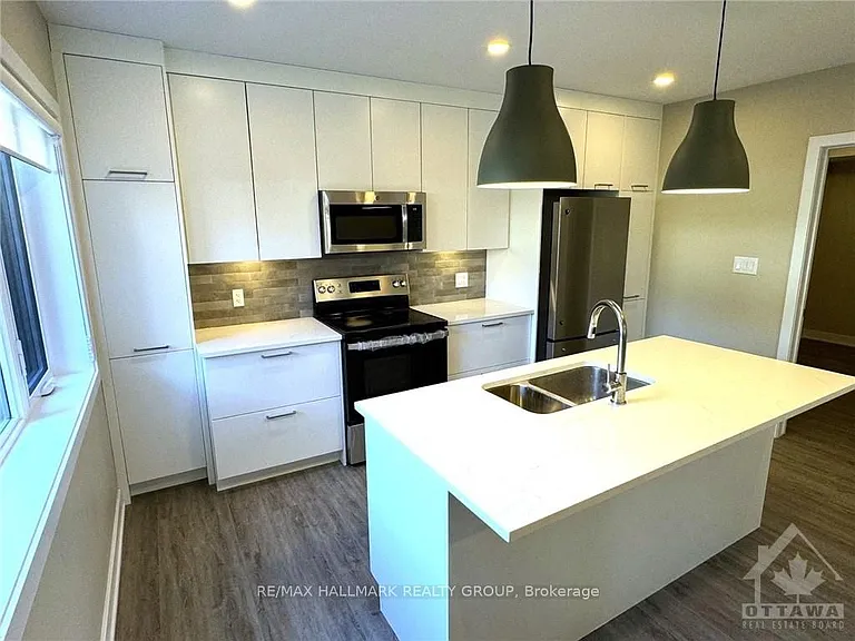 320 Mona Ave #B — Photo 8