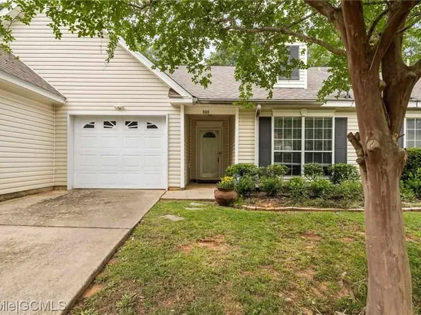 808 Willow Springs Dr, Mobile, AL 36695