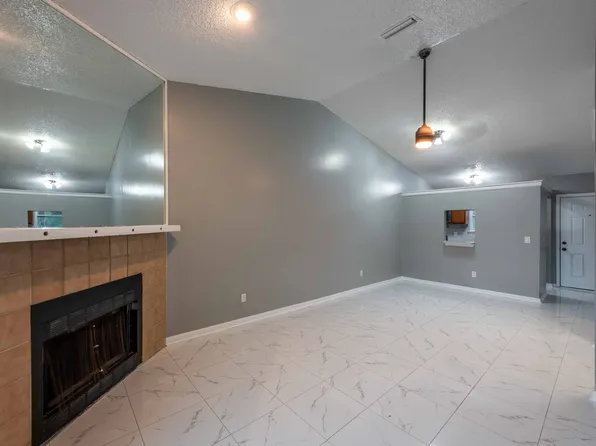 1286 Montecello Dr APT B, Orange Park, FL 32065