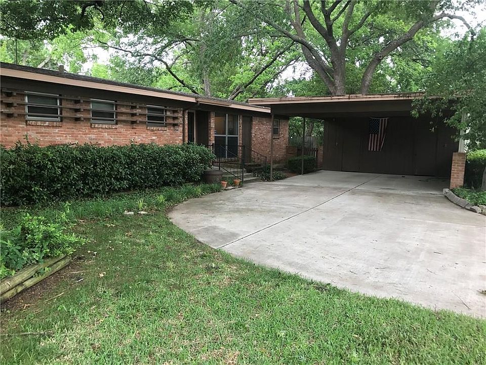 1st image of 540 Shirley Ct
