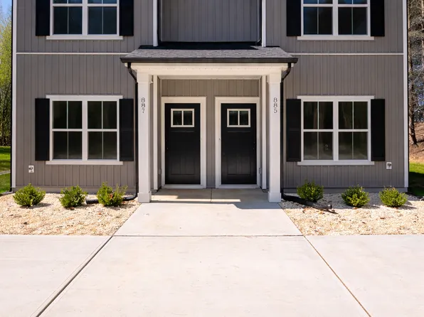 887 W 25th St, Newton, NC 28658