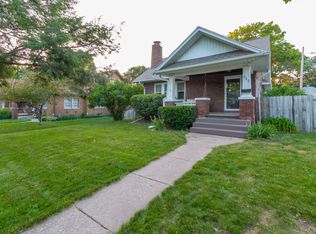 922 W 17th St, Davenport, IA 52804