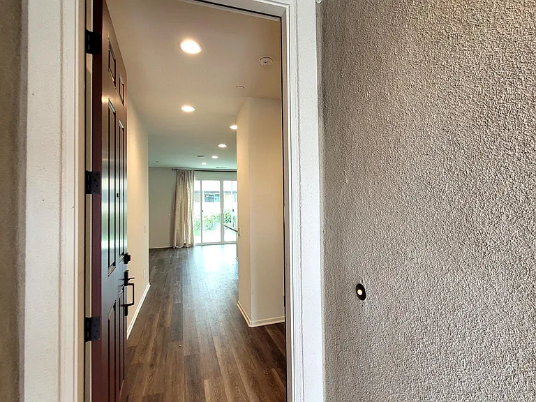 29178 Sunforest — Photo 3