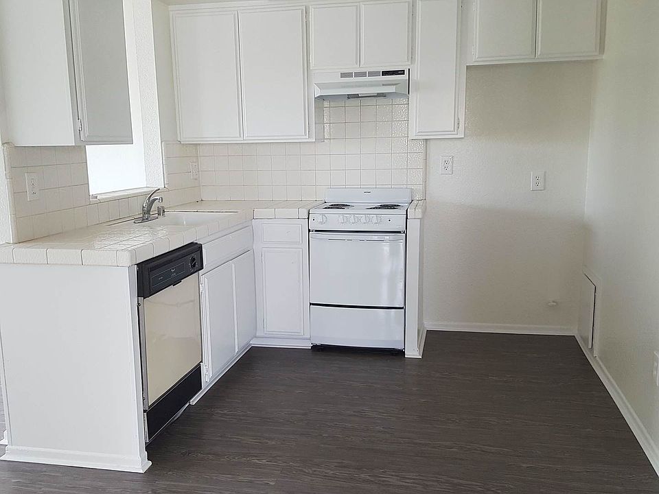 1st image of 501 W 14th St APT 6