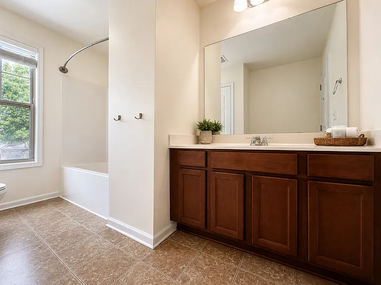 11 Phaeton Ave — Photo 26