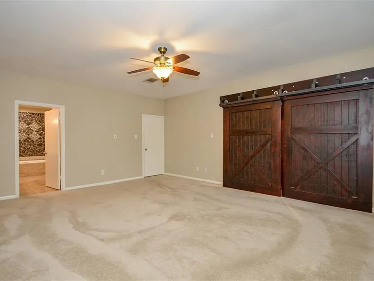 8075 El Mundo St #8075 — Photo 12