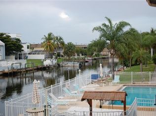 1009 SE 46th Ln APT 203, Cape Coral, FL 33904