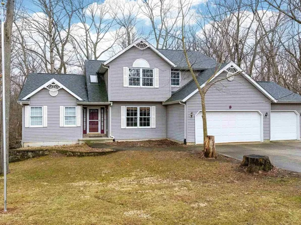 9 Edgewood Dr, Geneseo, IL 61254