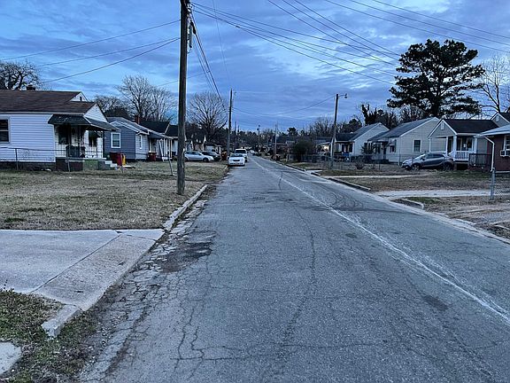 3rd image of 1239 Grant Ave