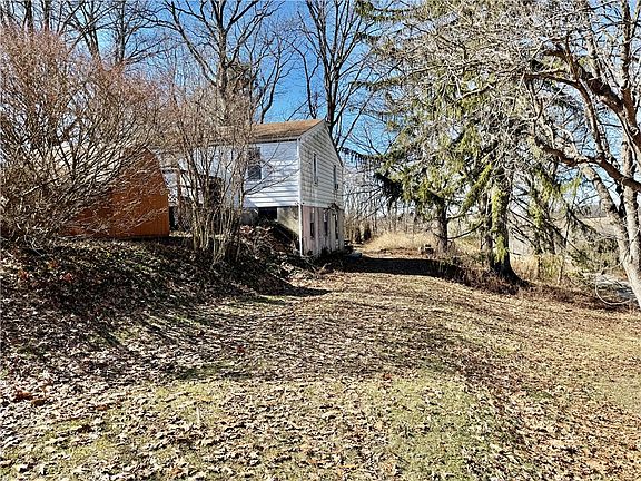 4th image of 701 Chicora Rd