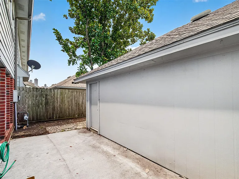 1253 El Camino Village Dr — Photo 34