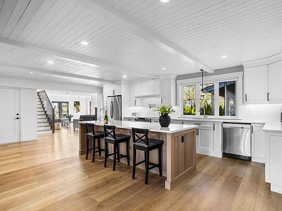 5th image of 6341 McCallum Rd