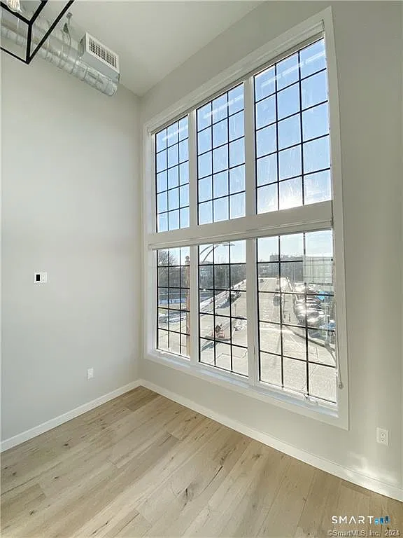 Studio, 1.0 bath, 400 sqft, $1,795 — Photo 4