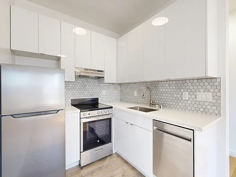 729 Ellis St #408 — Photo 1