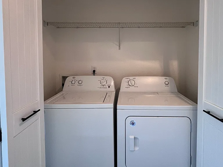 7350 Countryside Grv — Photo 10
