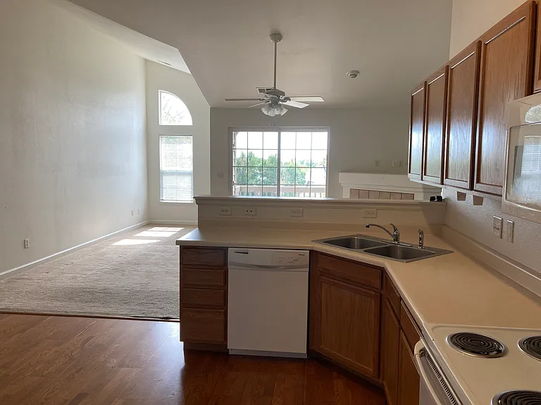 5151 W 29th St #208 — Photo 12