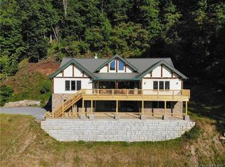 136 Atunyote Rdg, Waynesville, NC 28785