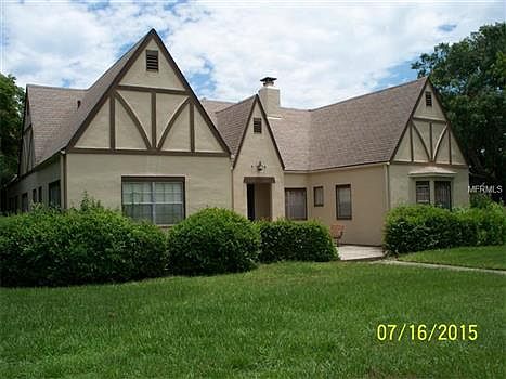 1st image of 605 Lorraine Cir
