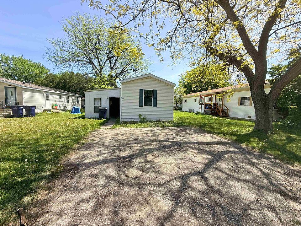 1st image of 10 Lapidary Ln #10