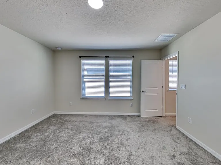 5634 Wooden Pine Dr — Photo 15