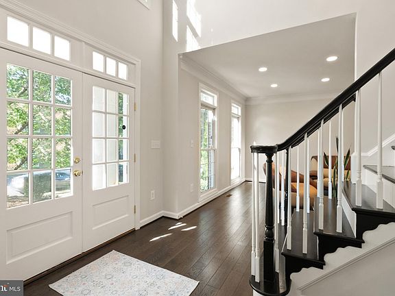5th image of 12454 Meadow Hunt Dr