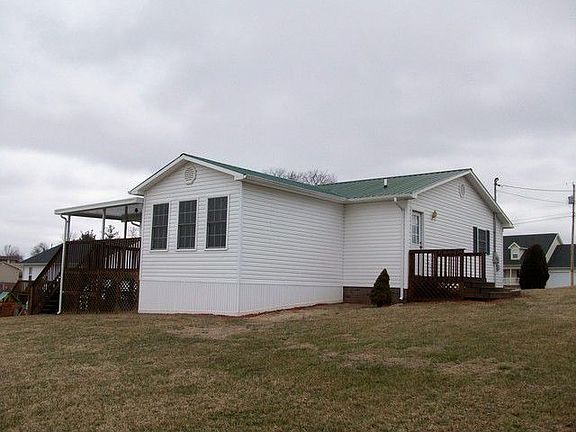 4th image of this home