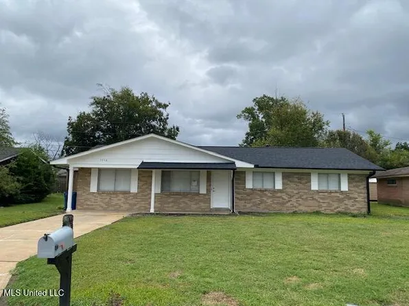 1016 McKinley St, Clarksdale, MS 38614