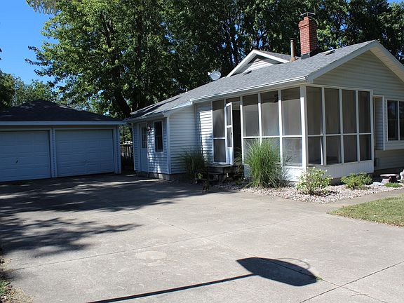 Side of home - 2 car garage 