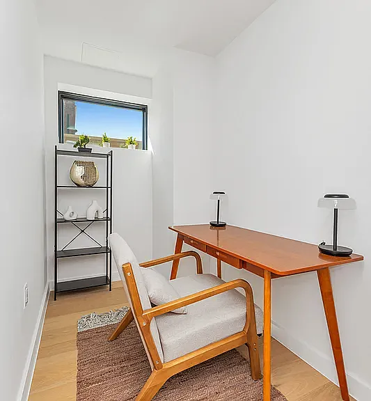 21-08 31st St #4R — Photo 11