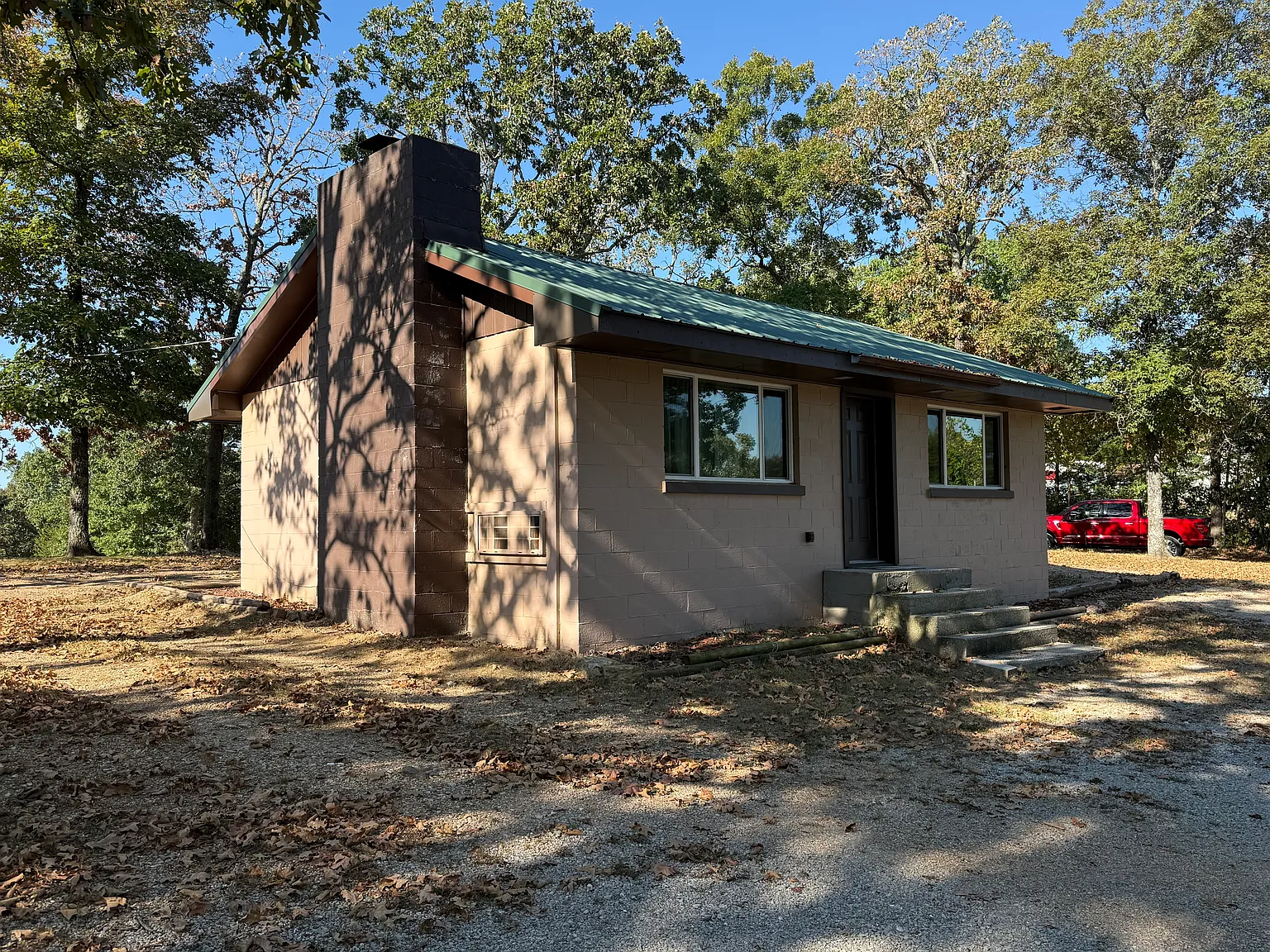 1 bed, 750 sqft, $1,000 — Photo 3