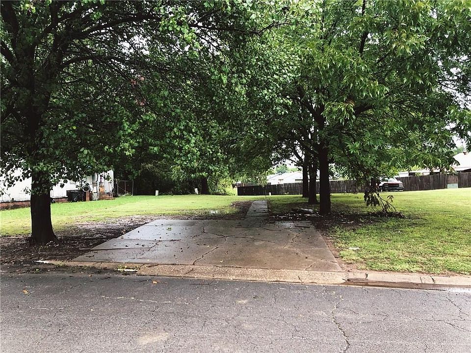 1st image of 3511 Flat Rock Ct