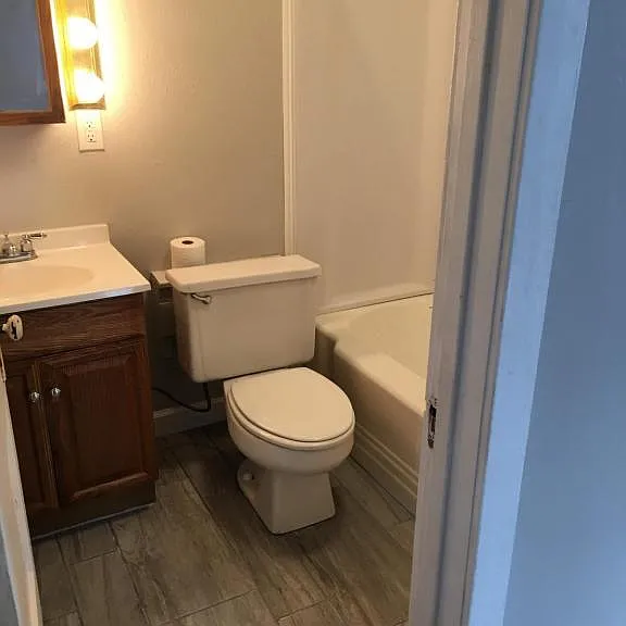 4138 Lake St #3 — Photo 3