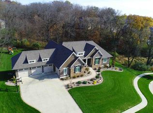 3610 Spring Valley Pl NE, Cedar Rapids, IA 52411