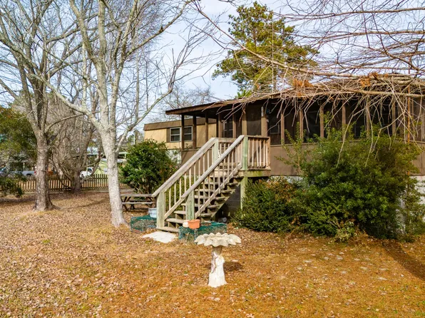 102 N Dawn Street, Merritt, NC 28556