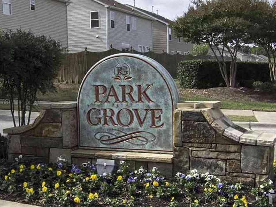 2nd image of 205 Larktree Ln