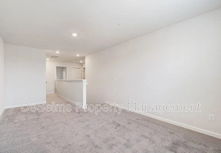 431 Alcott Way — Photo 28