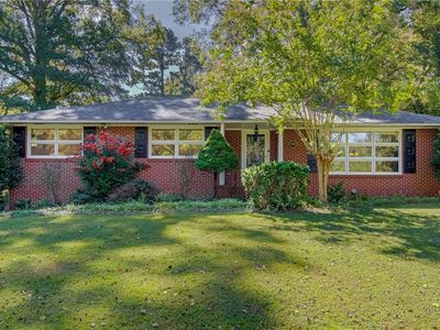 3660 Lakeview Dr, Pfafftown, NC, 27040