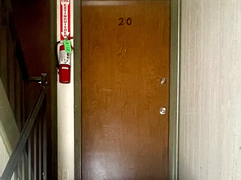 3400 Balboa Ln #20 — Photo 2