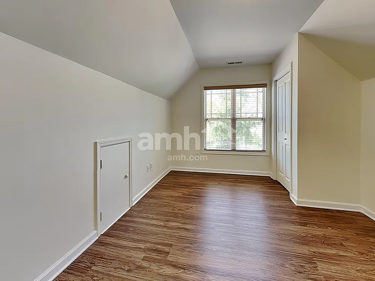 1119 Bridlemine Dr — Photo 26
