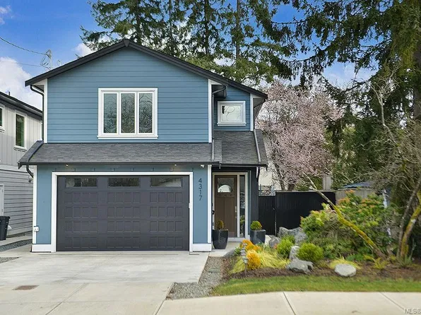 4317 Majestic Dr, Saanich, BC V8N 3H1