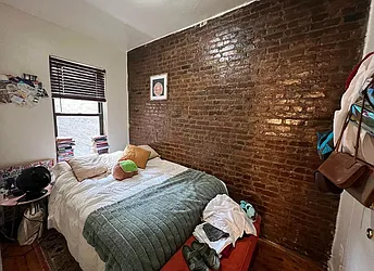 Rented by Best Apartments North Inc