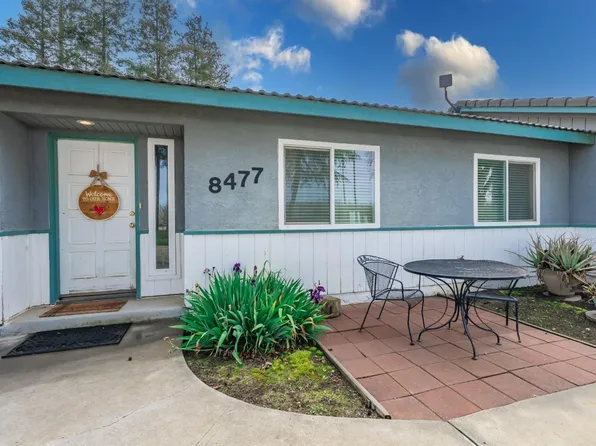 8477 20 1/2 Ave, Lemoore, CA 93245