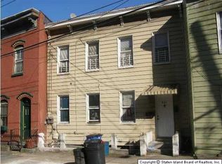 541 Van Duzer St, Staten Island, NY 10304