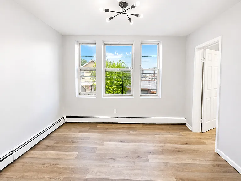 112 Greenville Ave #2 — Photo 5