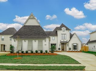 164 N Canal Dr, Bossier City, LA 71111