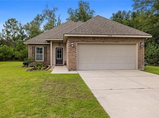 20089 Scarlett Ln, Ponchatoula, LA 70454