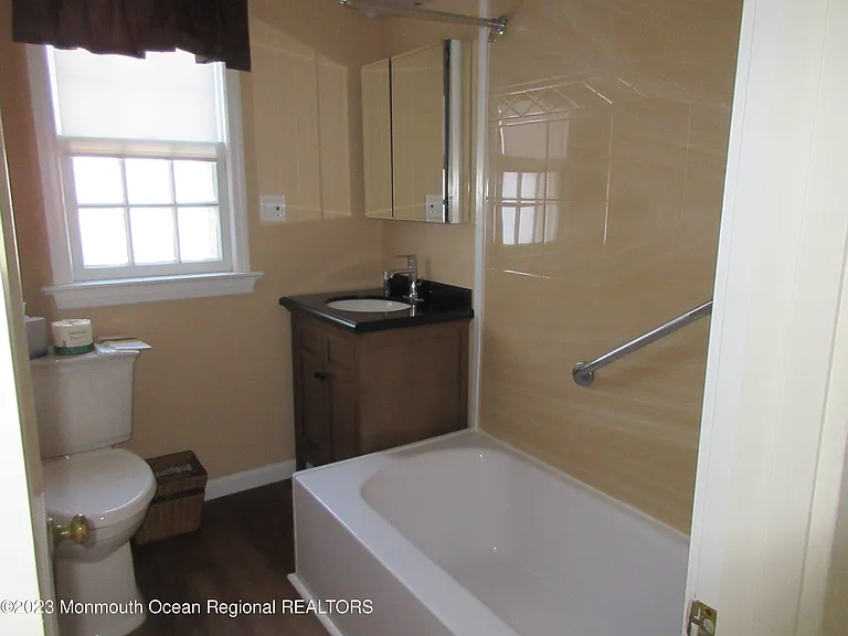323 15th Ave #1 — Photo 14