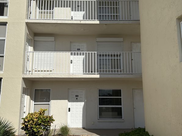 2225 Highway A1a APT 102