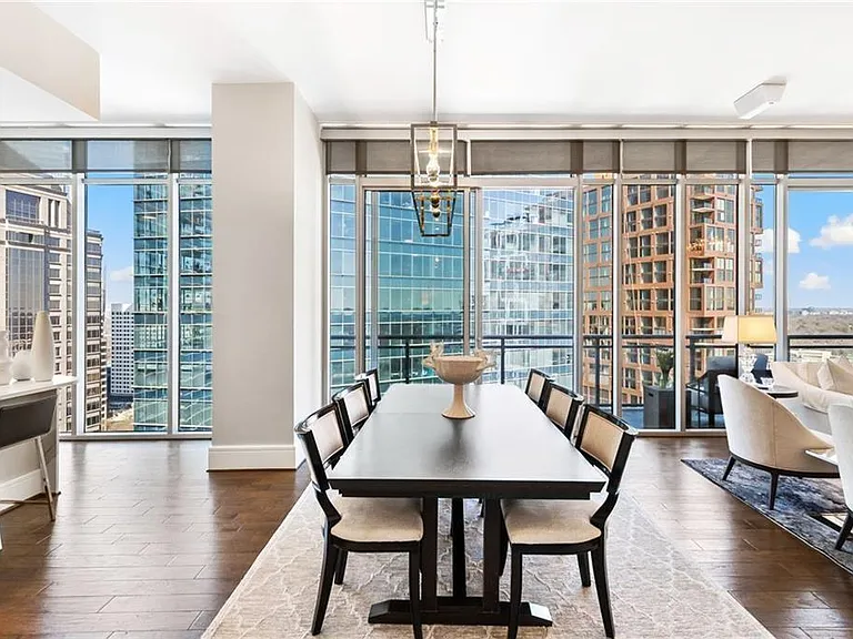 1065 Peachtree St NE #3105 — Photo 1
